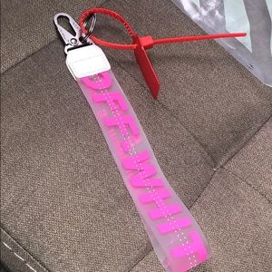 Off-White key chain never used